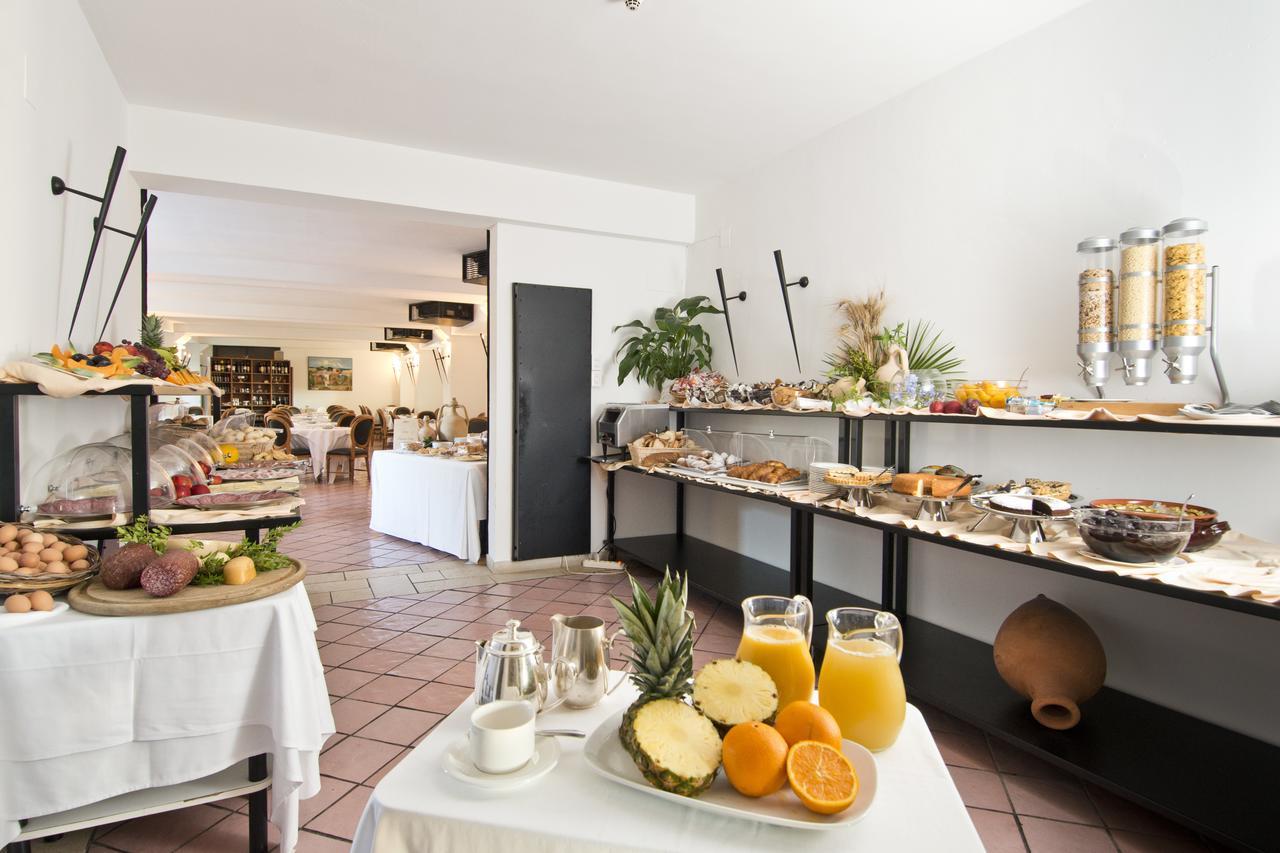 Grand Hotel Masseria Santa Lucia Ostuni Exterior foto